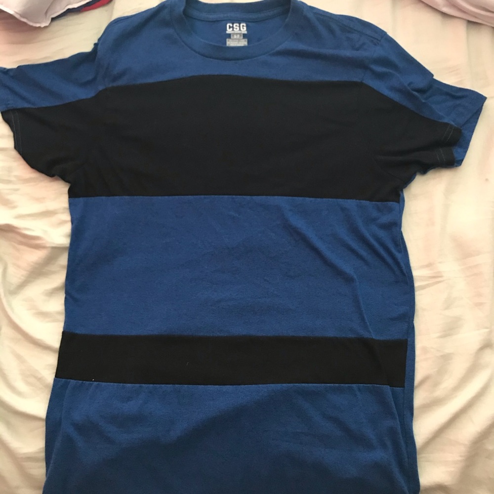 Champs sports Elongated Scoop T-shirt